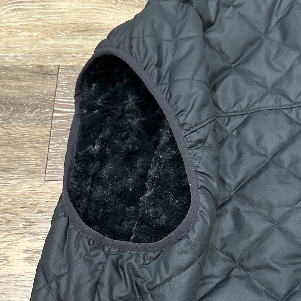 Columbia Black Quilted Vest - Picture 8 of 9